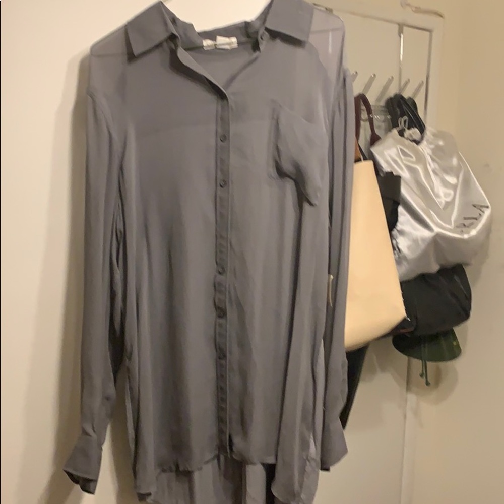 Coldwater Creek gray chiffon hi low short 1 X